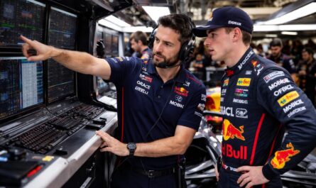 découvrez comment gianpiero lambiase continue d'assurer son rôle clé d'ingénieur de course auprès de max verstappen chez red bull, contribuant à leurs succès en formule 1.